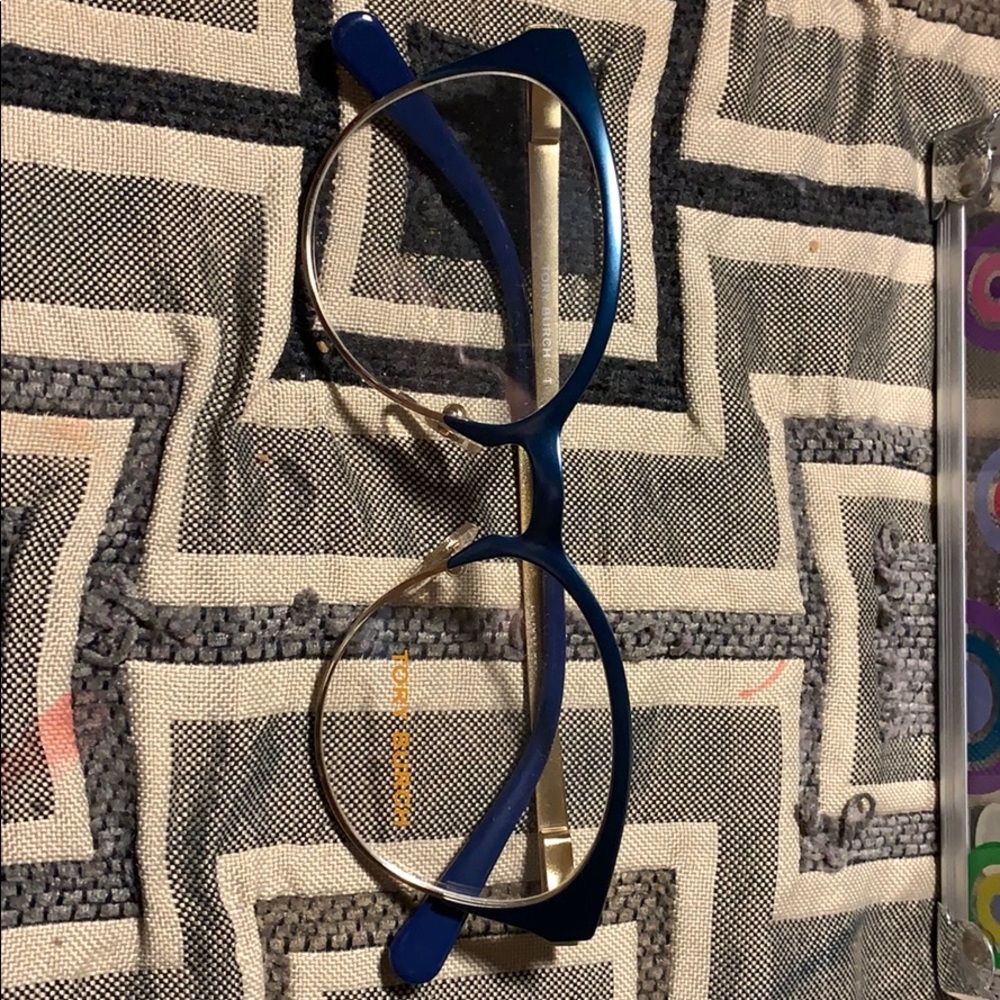 Eyeglasses